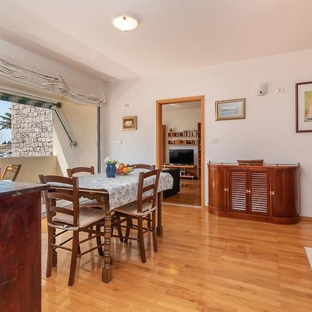 Apartment Bruno Trogir Bagian luar foto