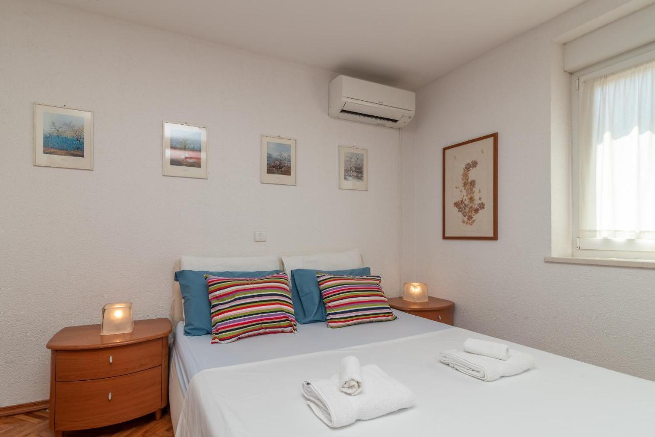 Apartment Bruno Trogir Bagian luar foto